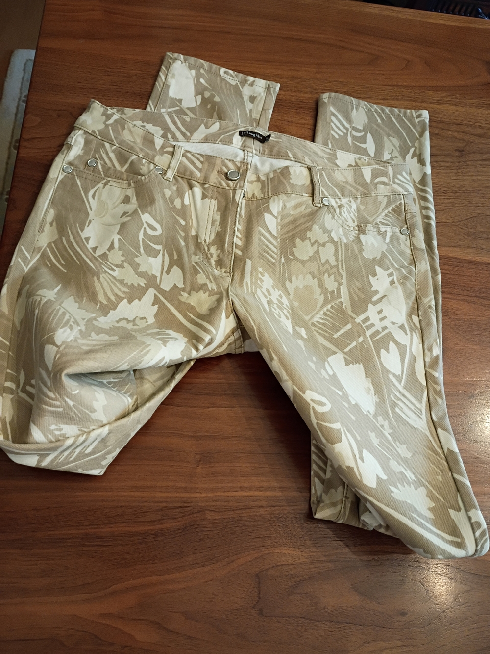 J. McLaughlin Floral-Print Skinny Jeans, Size 8